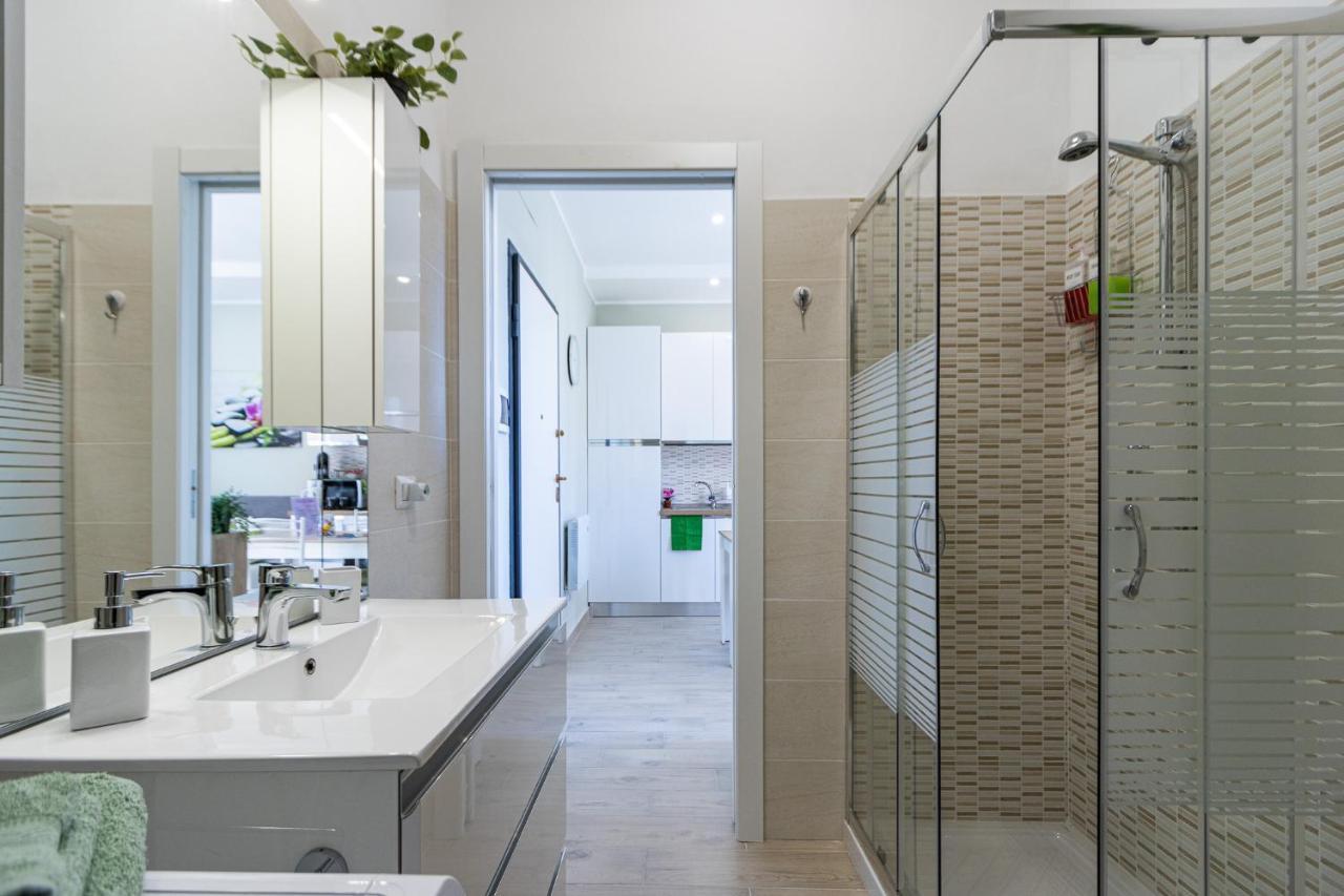 Monza-Station Wi-Fi E Smart-Tv. Apartamento Exterior foto